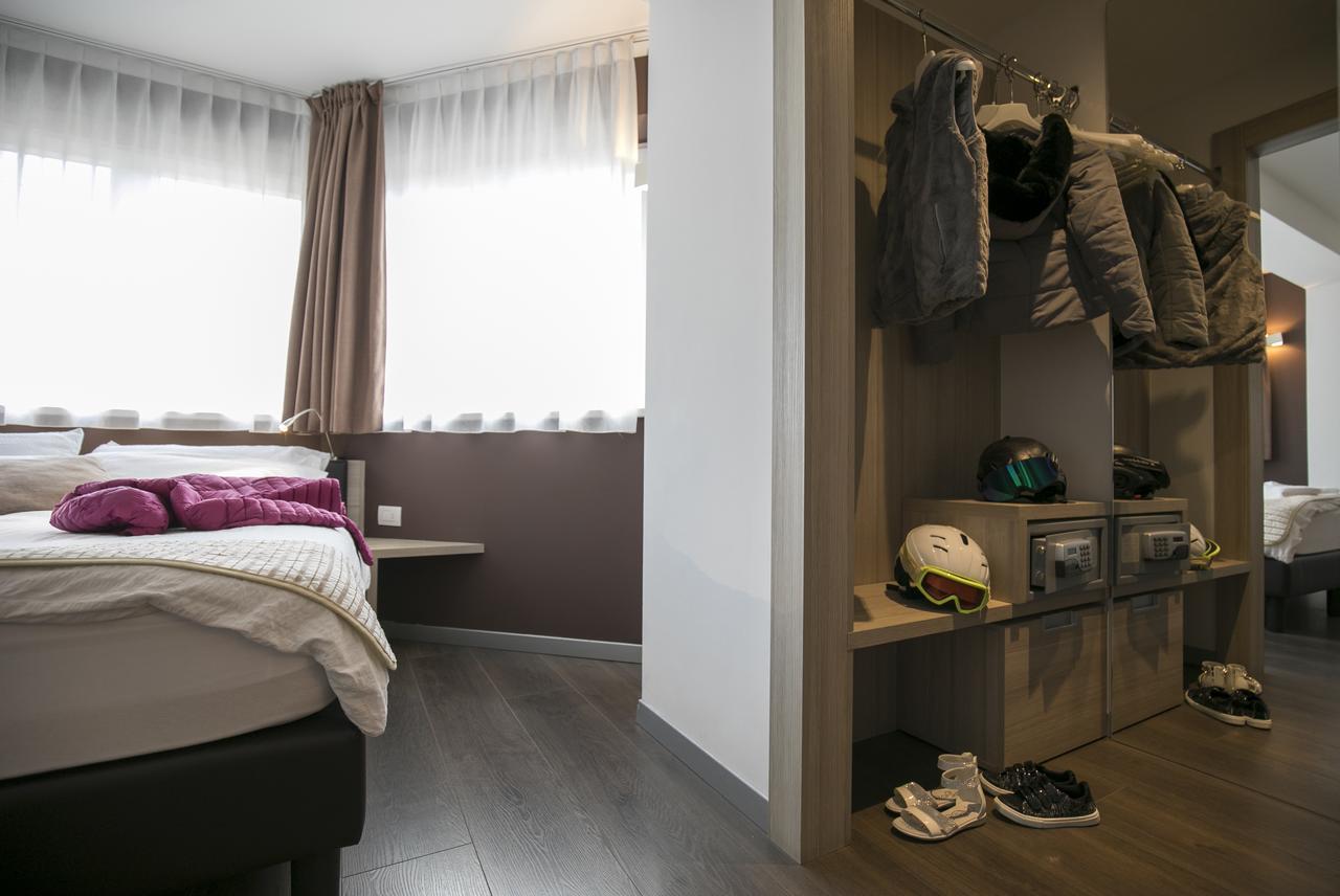 Hotel Luna Bianca Фолгария Екстериор снимка